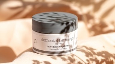 The new gel mask blends adaptogens, antioxidants, vitamins, oat-sourced probiotic and a super-hydrator to pamper menopausal skin